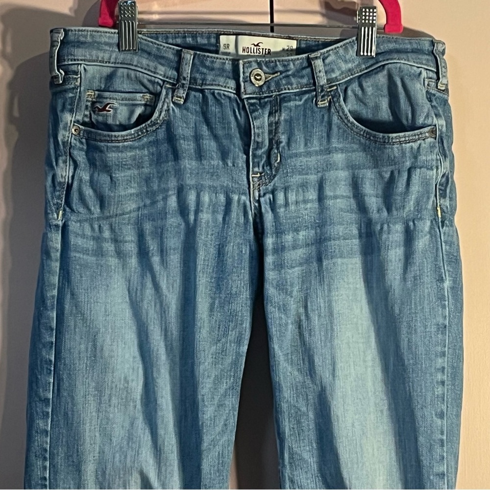 Women’s Hollister Blue Jeans. Size 9R W29 L33.